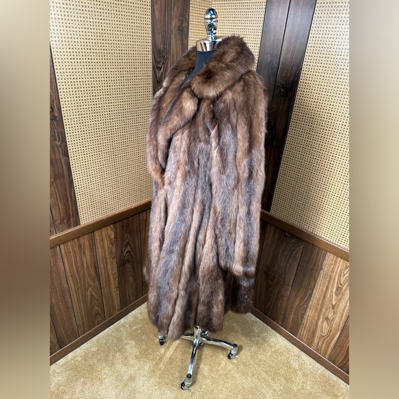 VINTAGE BERGDORF GOODMAN FULL LENGTH RUSSIAN SABLE FUR COAT JACKET SMALL - Picture 4 of 12